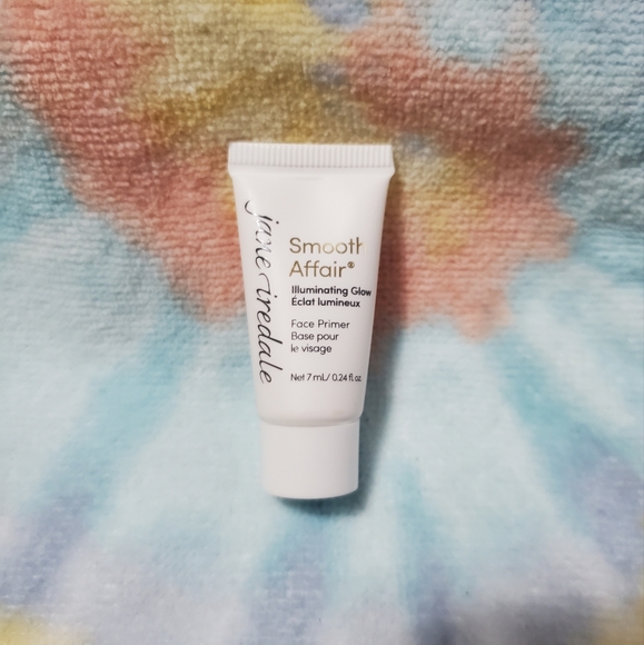 🍓5 for $20 - Smooth Afair Illuminating Glow Face Primer - Jane Iredale - Picture 2 of 7